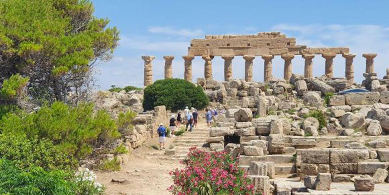 Segesta - Le Bouquet Apartment Salemi Luaran gambar